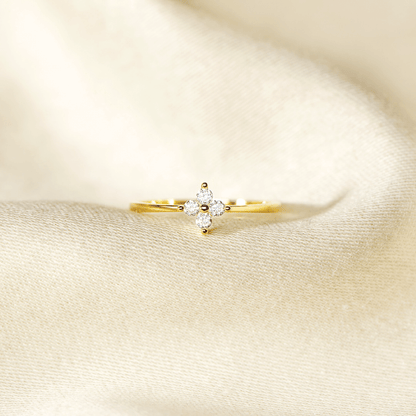 Clover Ring
